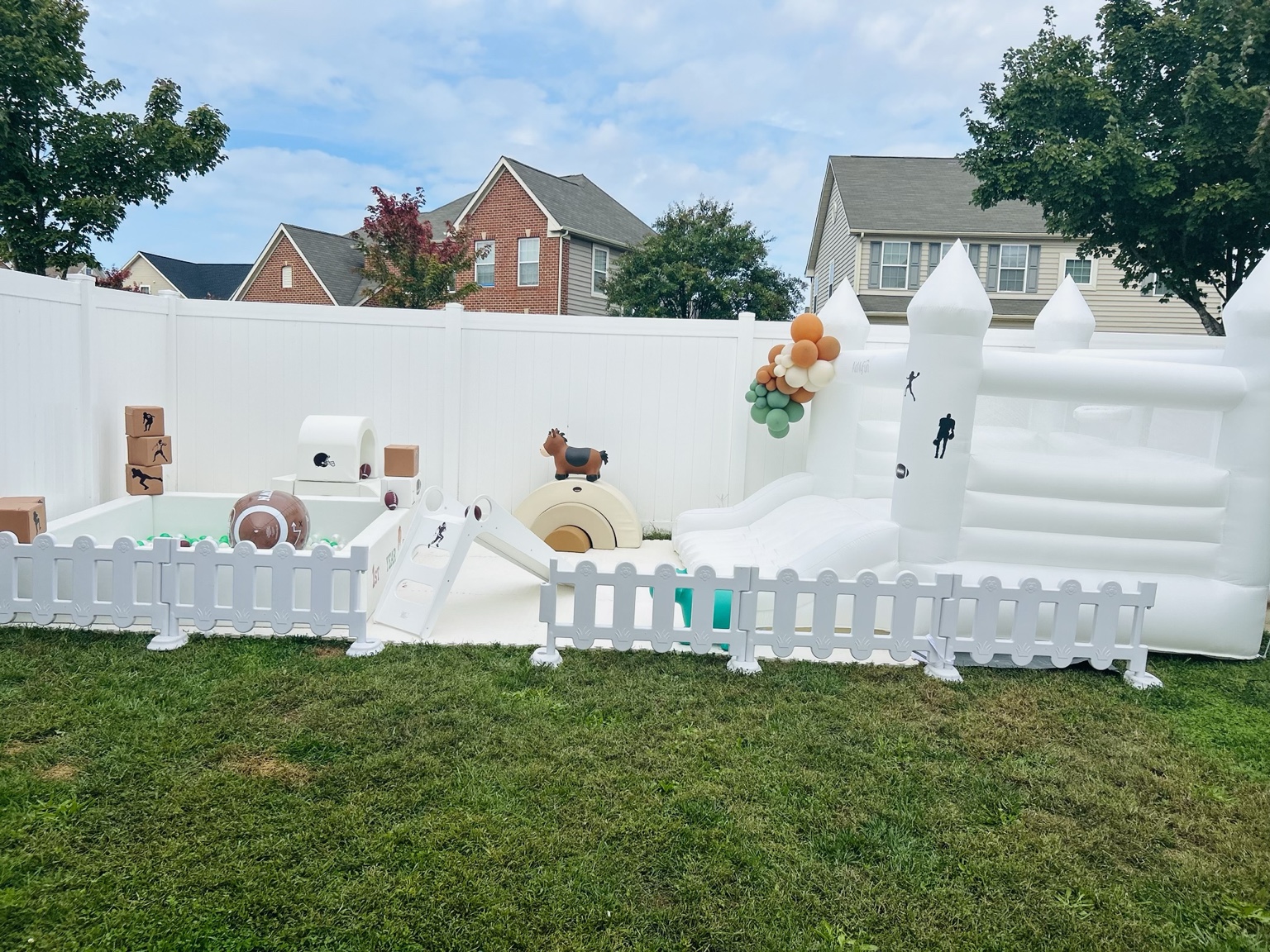 Playland Deluxe bounce house real setup 2